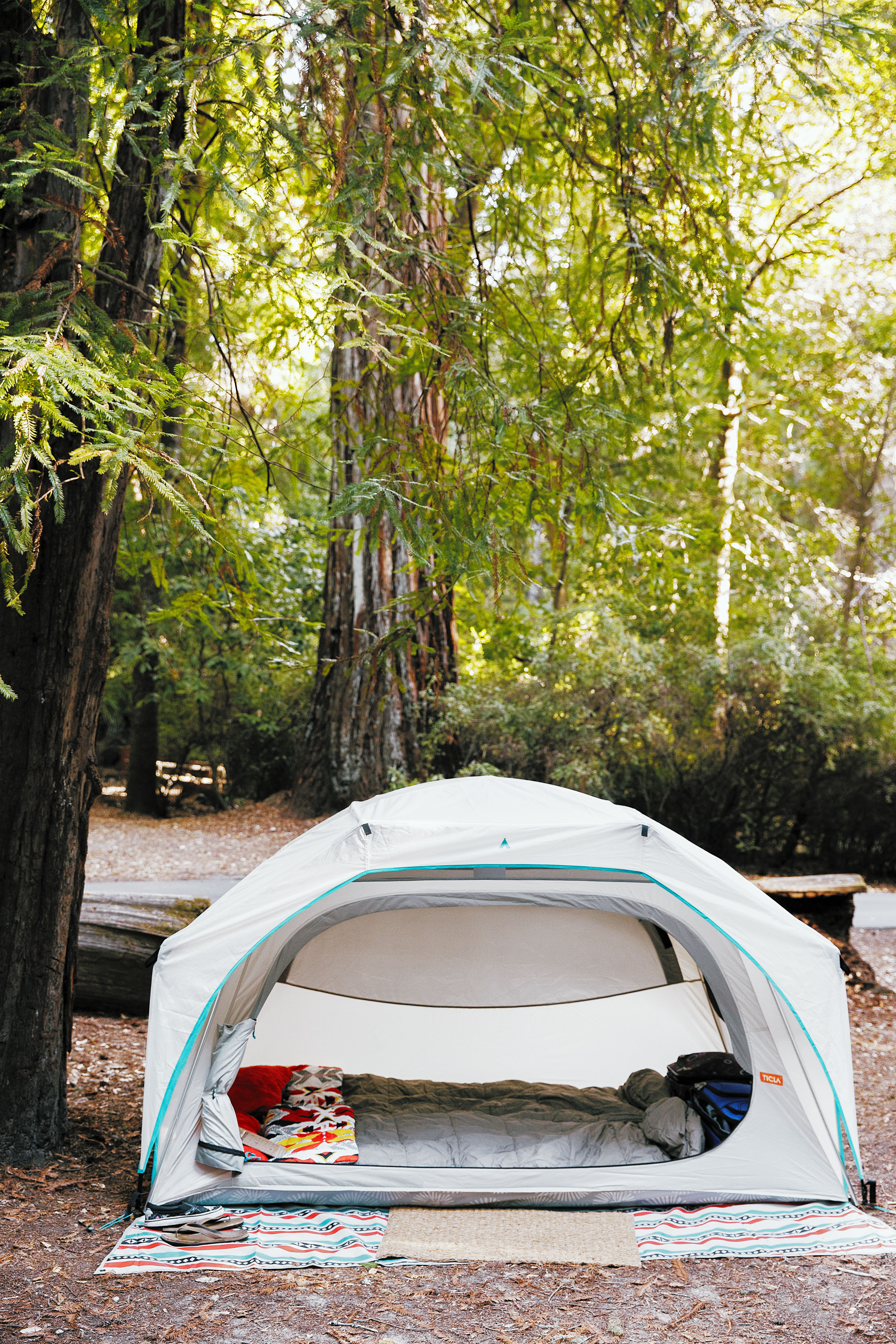 Your Ultimate Camping Checklist: Essential Gear & Food to Bring on an Outdoor Adventure