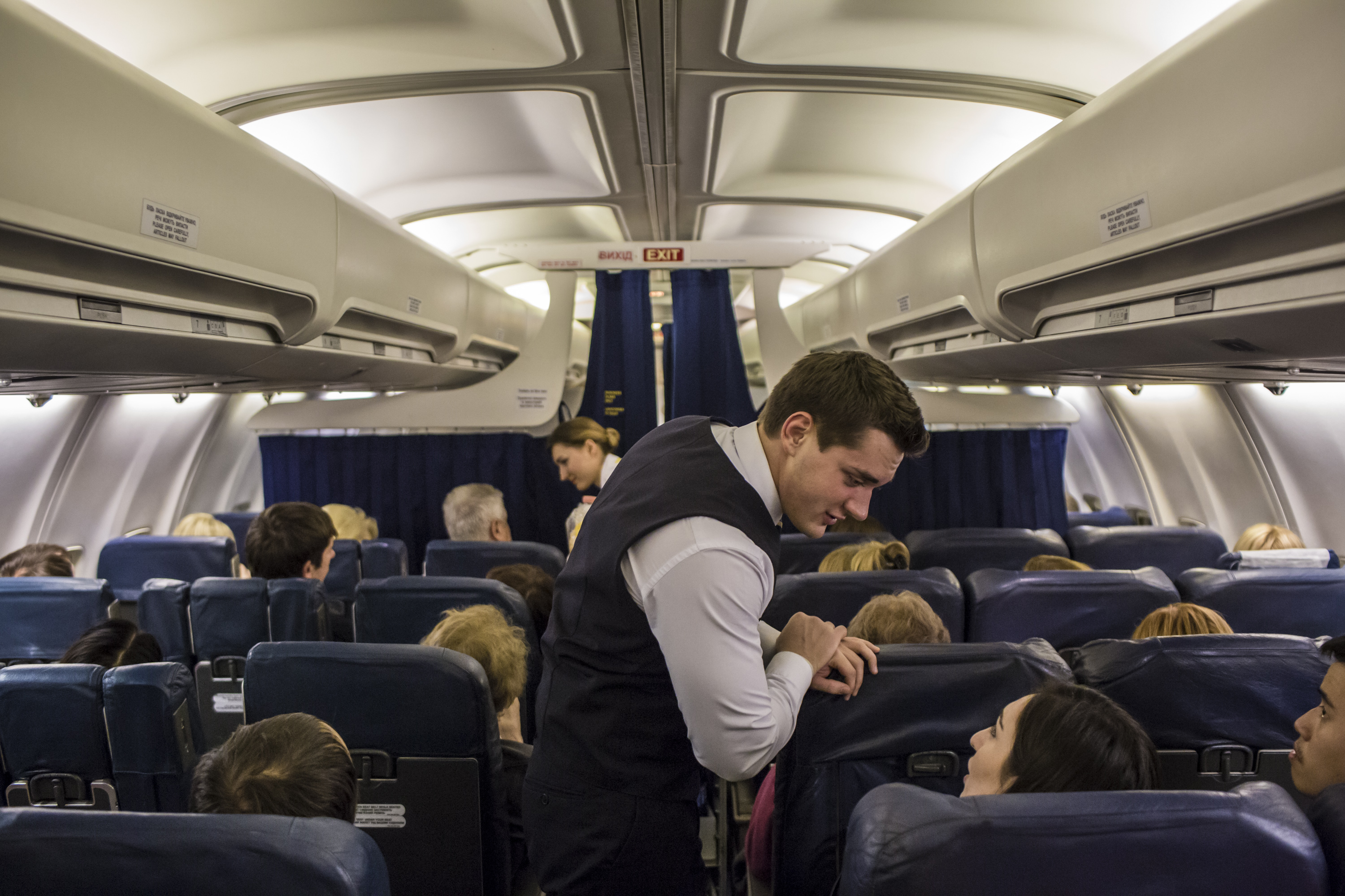 Flight Attendant Reveals the Best Times to Visit the Airplane Restroom