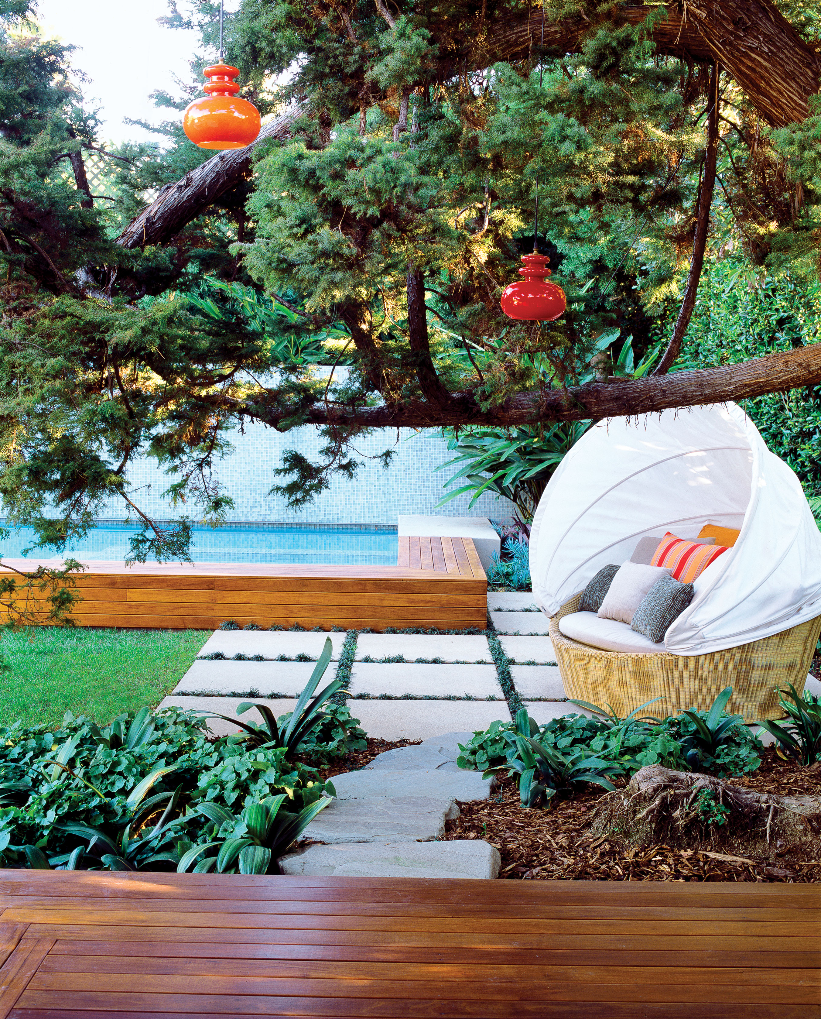 afternoon-take-a-nap-outside