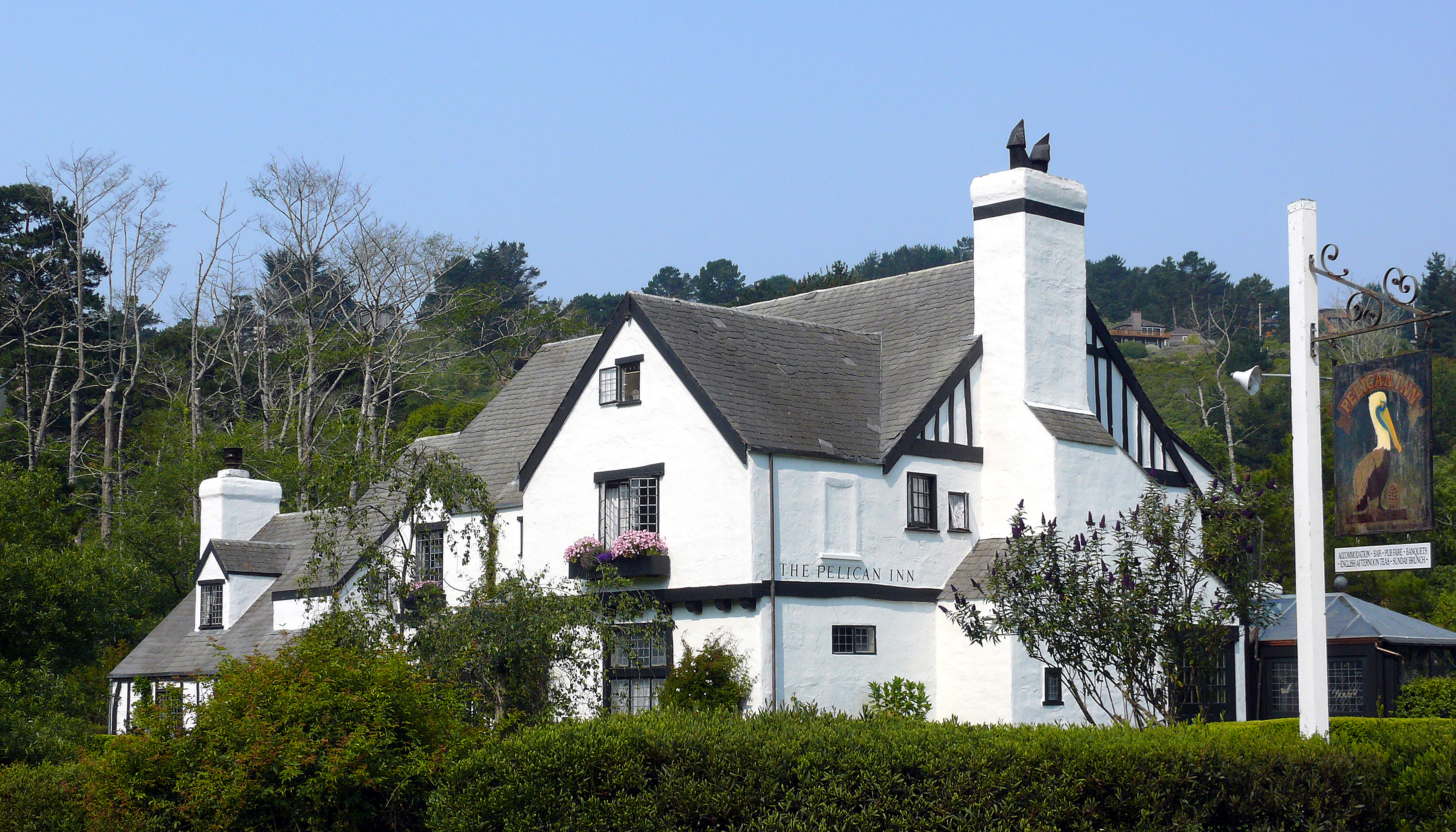 pelican-inn