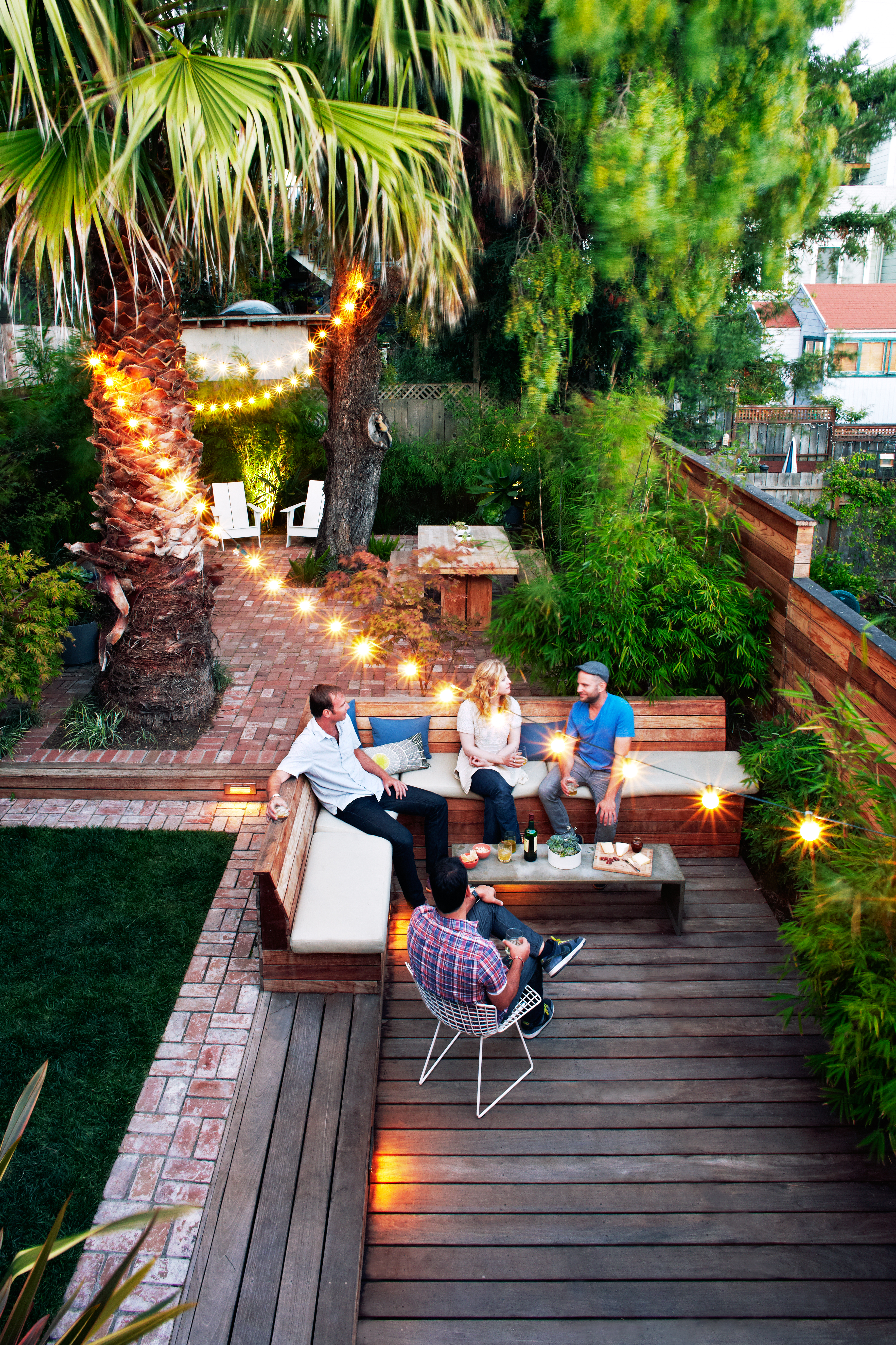 How to Design an Entertainer’s Yard