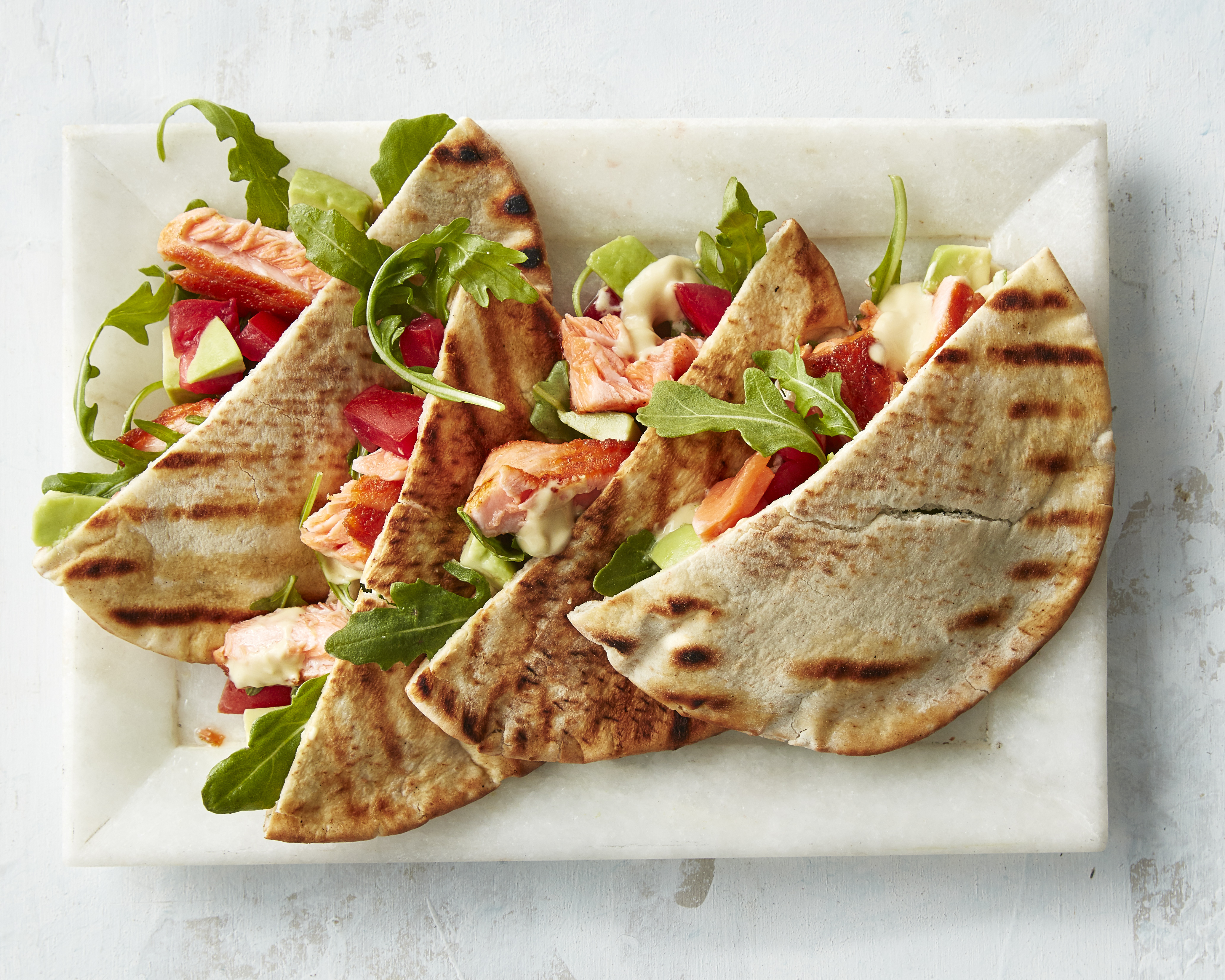 grilled-salmon-avocado-pitas