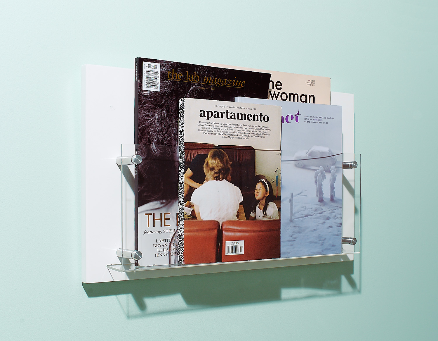 magazine-rack-and-paint