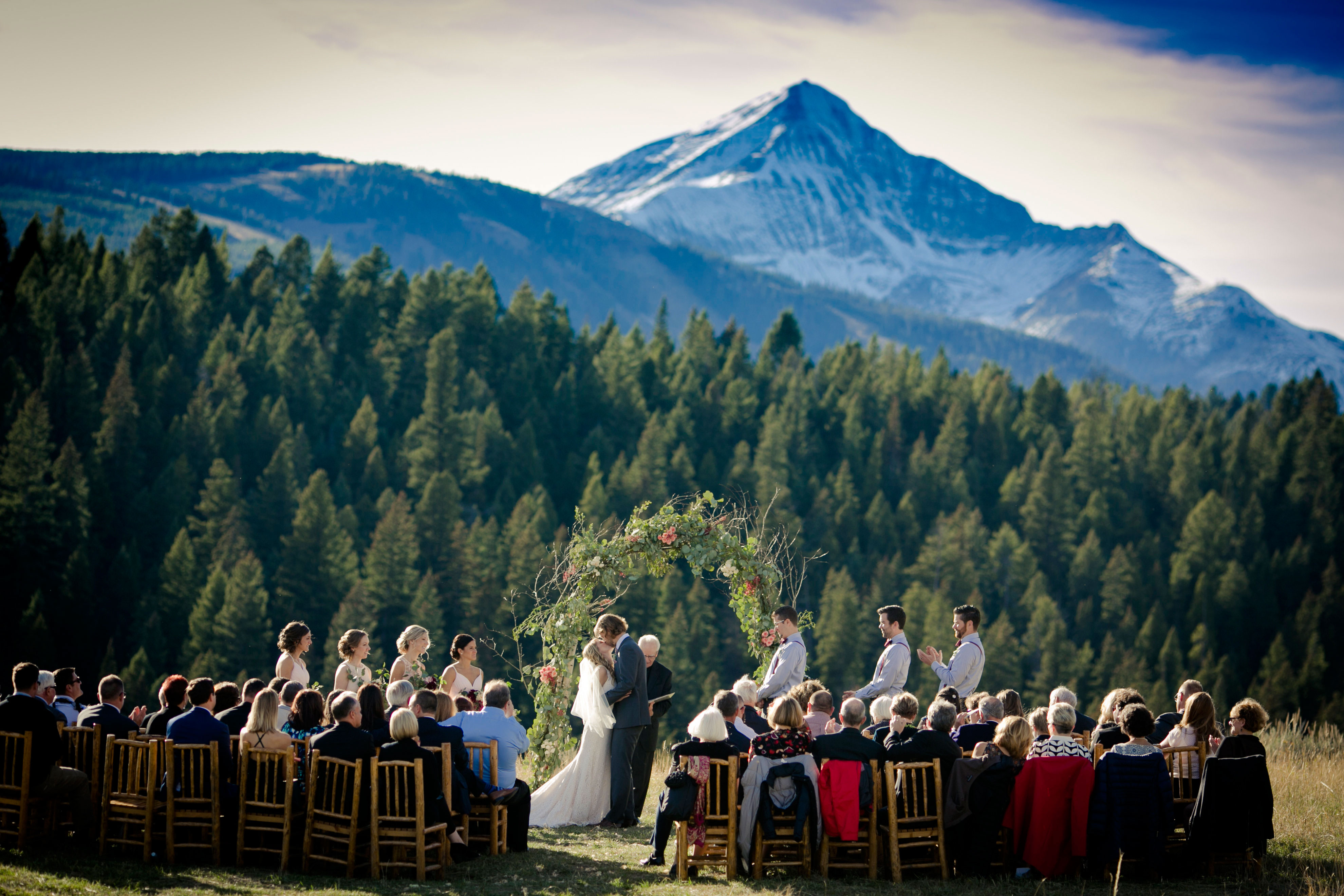 13 Ways to Throw the Mountain Wedding of Your Dreams