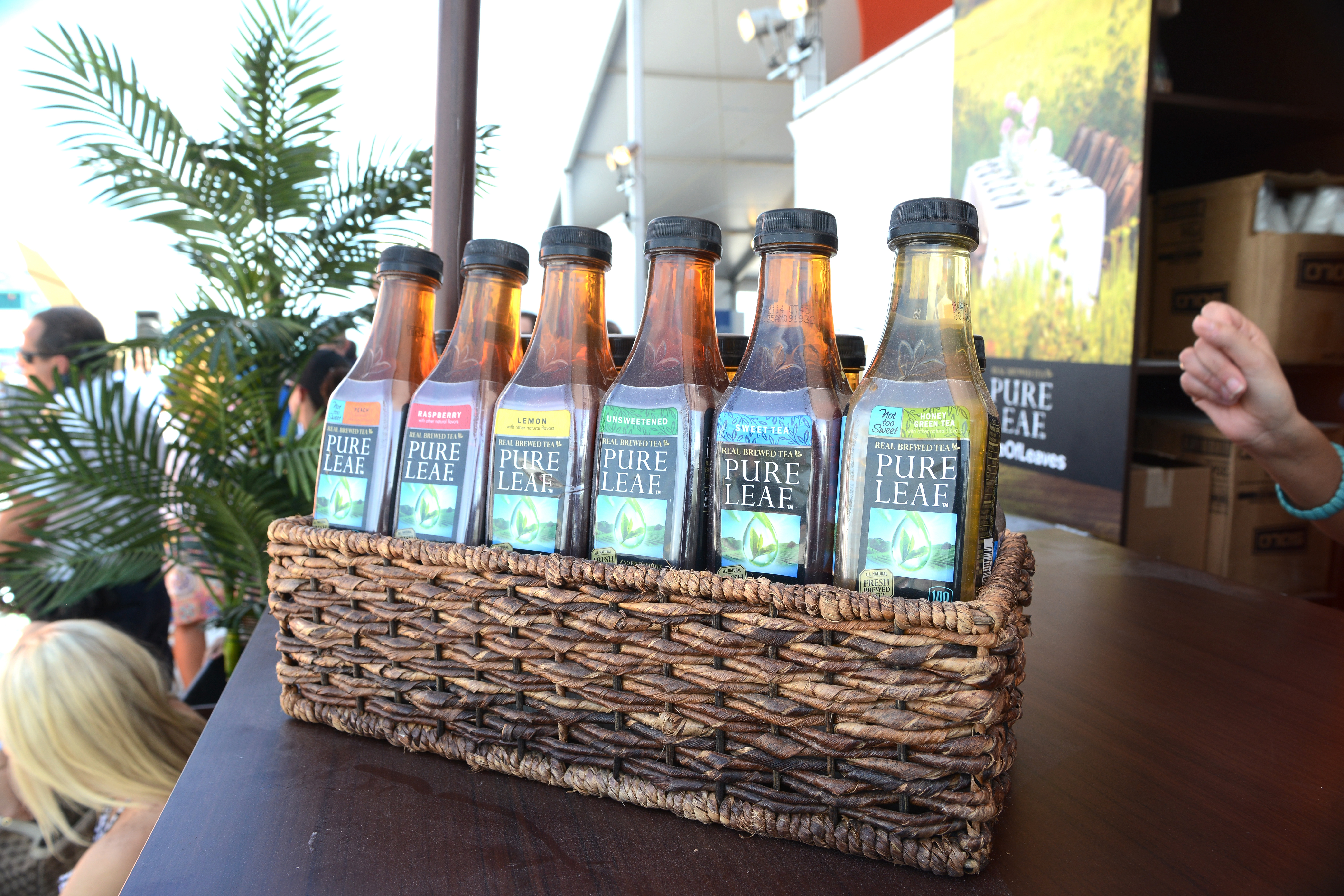 iced-tea-sampling