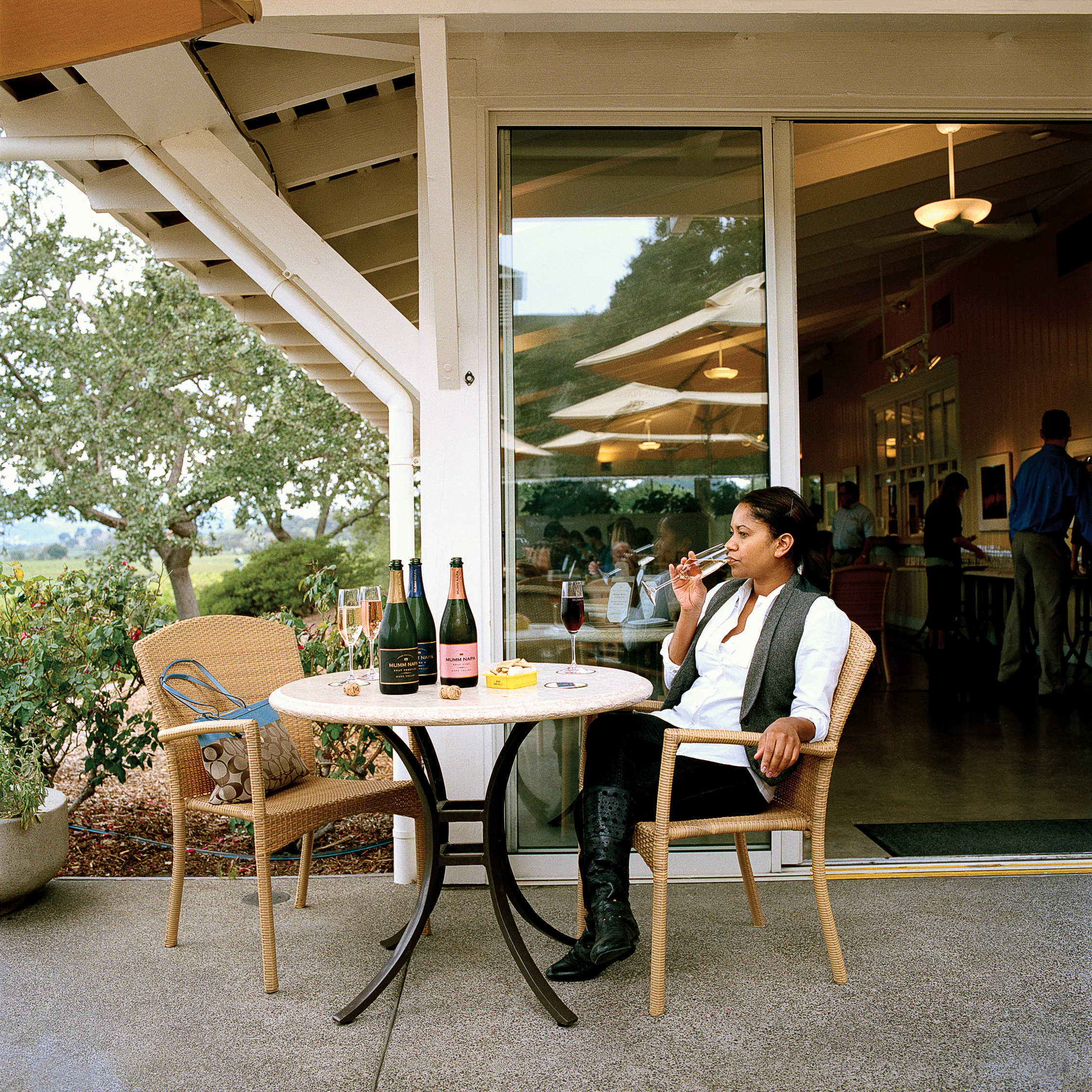 best-basic-sparkling-wine-tour-mumm-napa