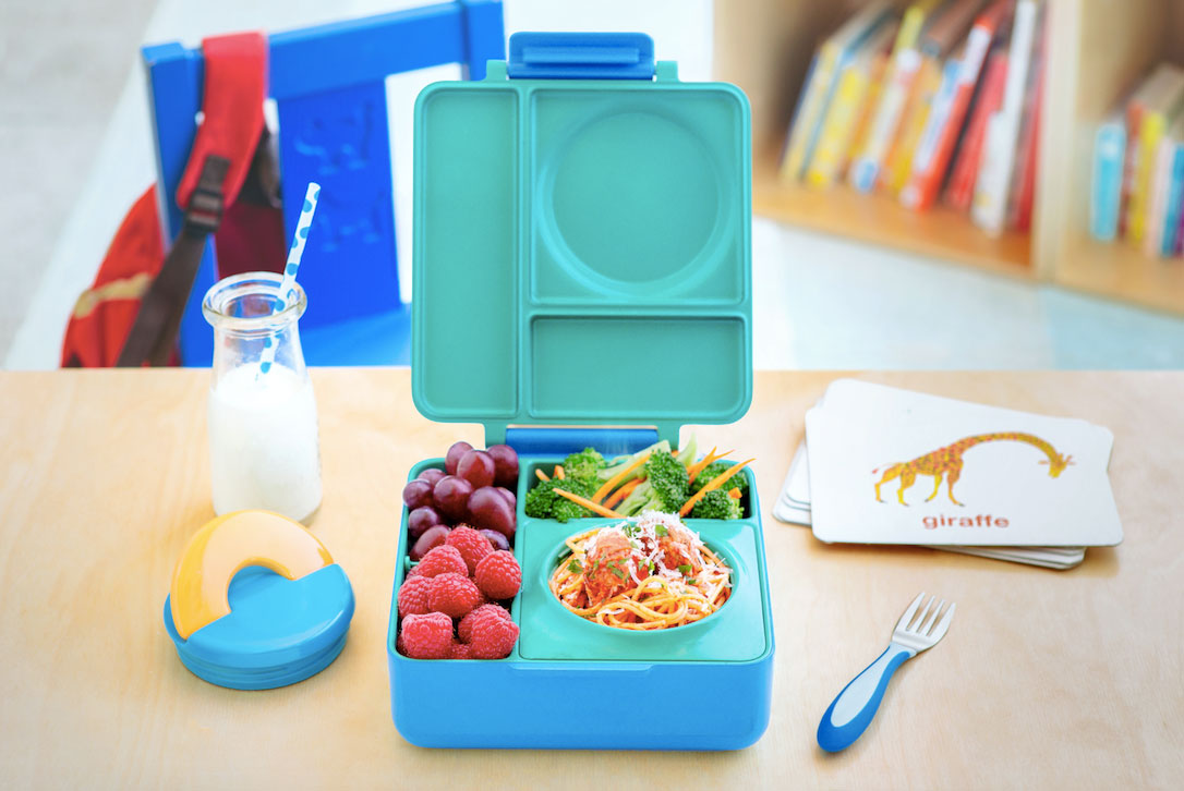 How to Feed Your Kid When There Are No Healthy Options at School