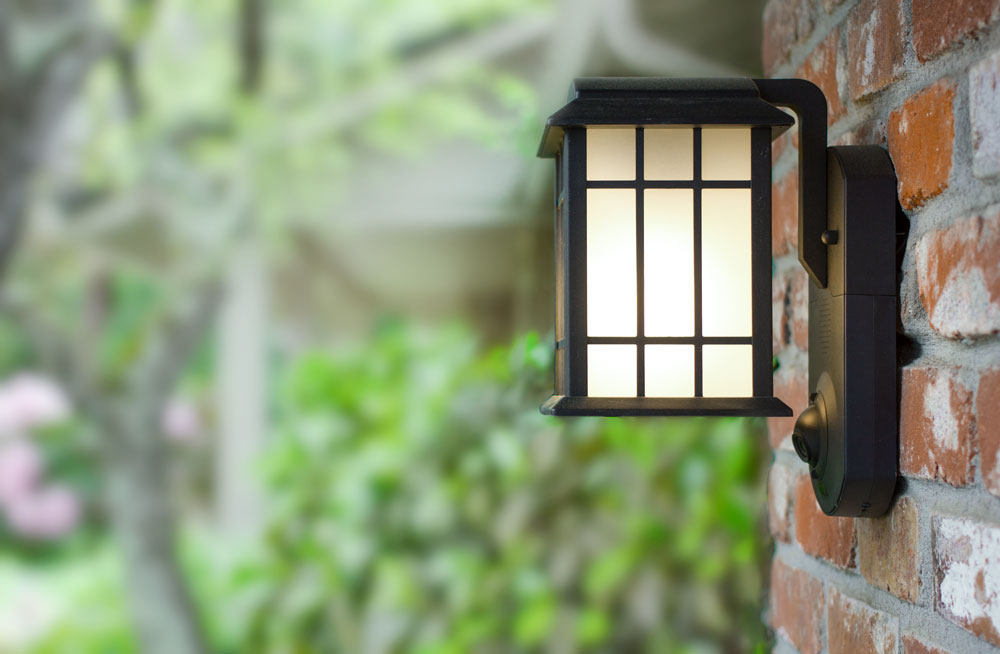 kuna-smart-security-light