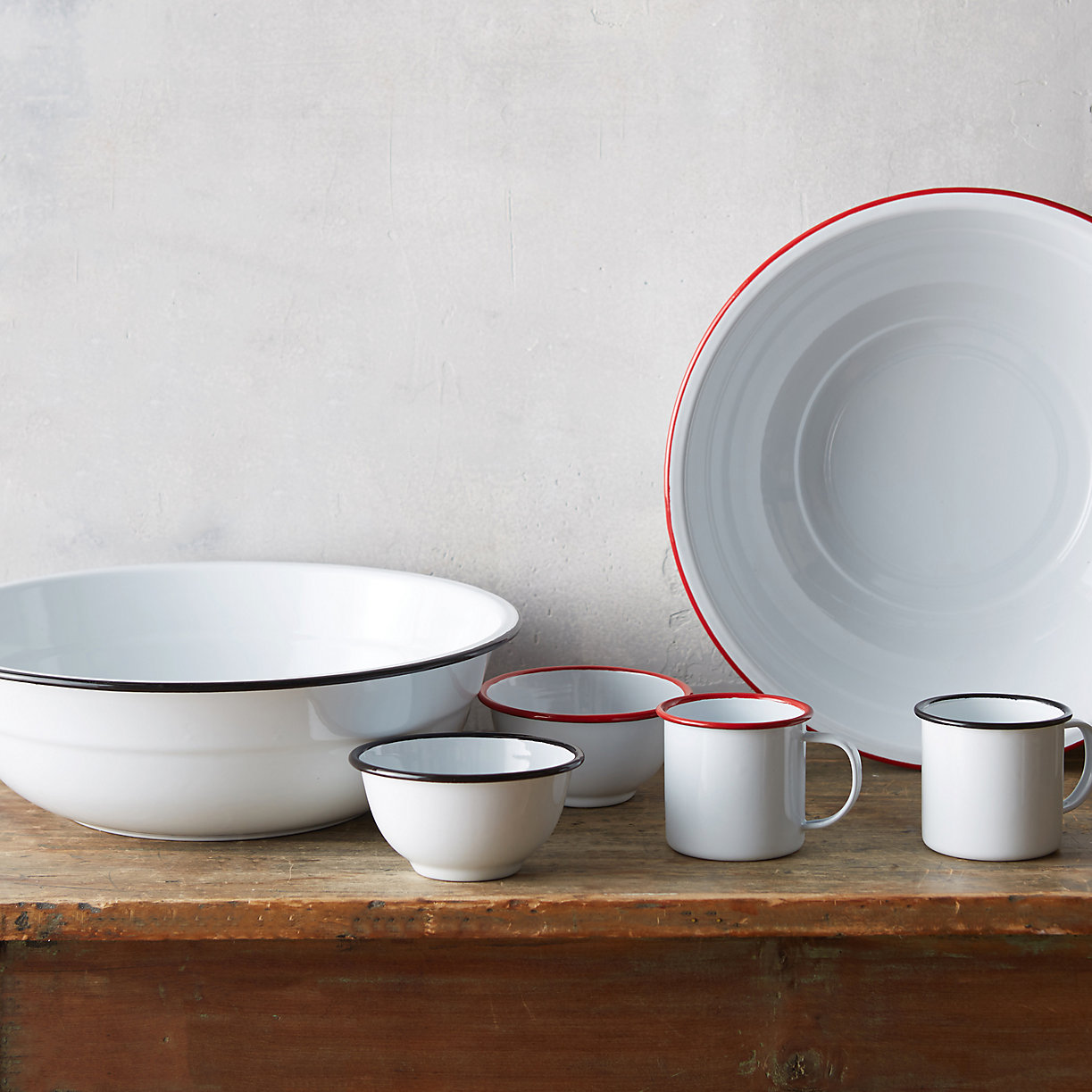 vintage-inspired-dishware