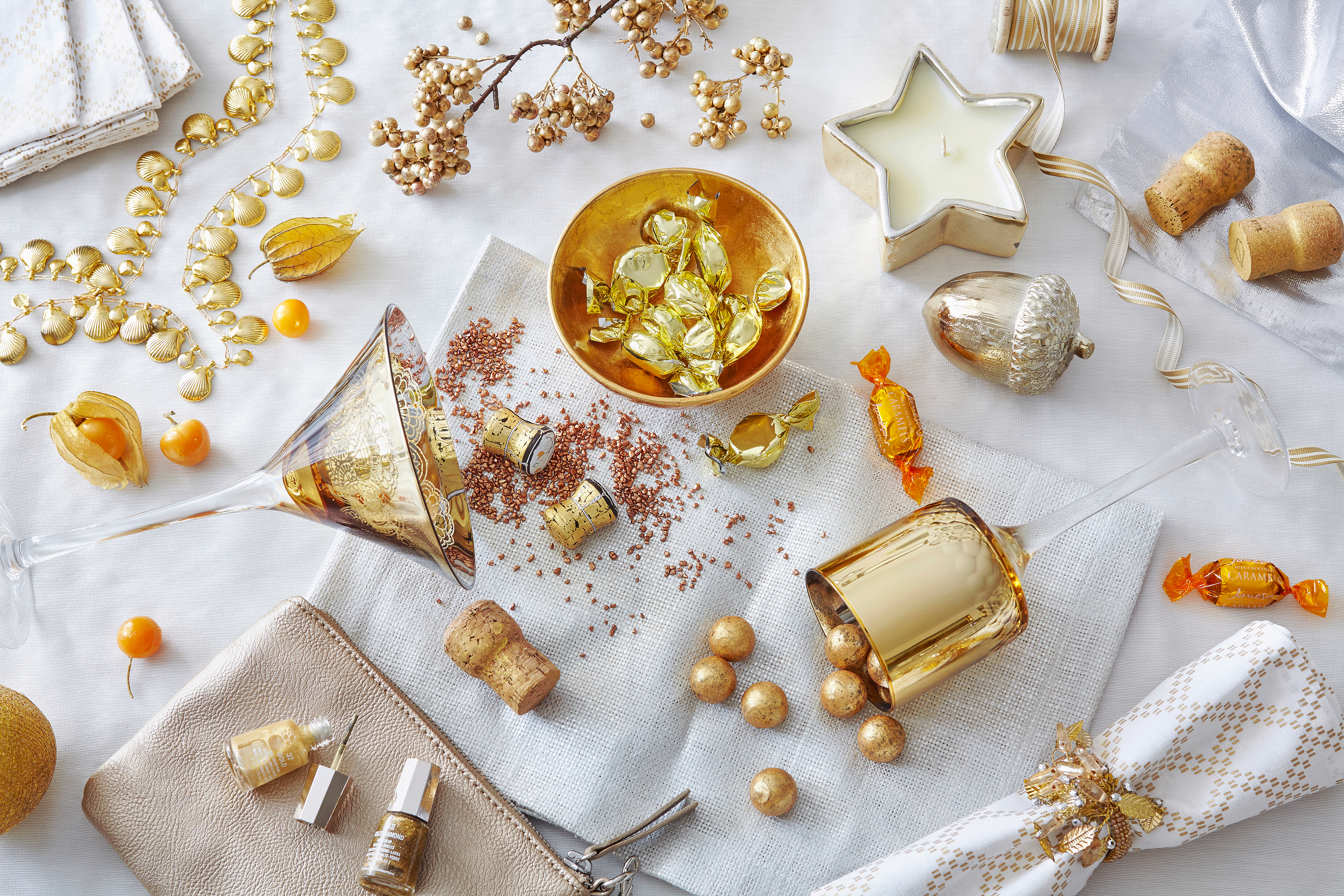 10 Fun New Year's Eve Party Ideas That Will Be Extra Memorable - Vimarsana News