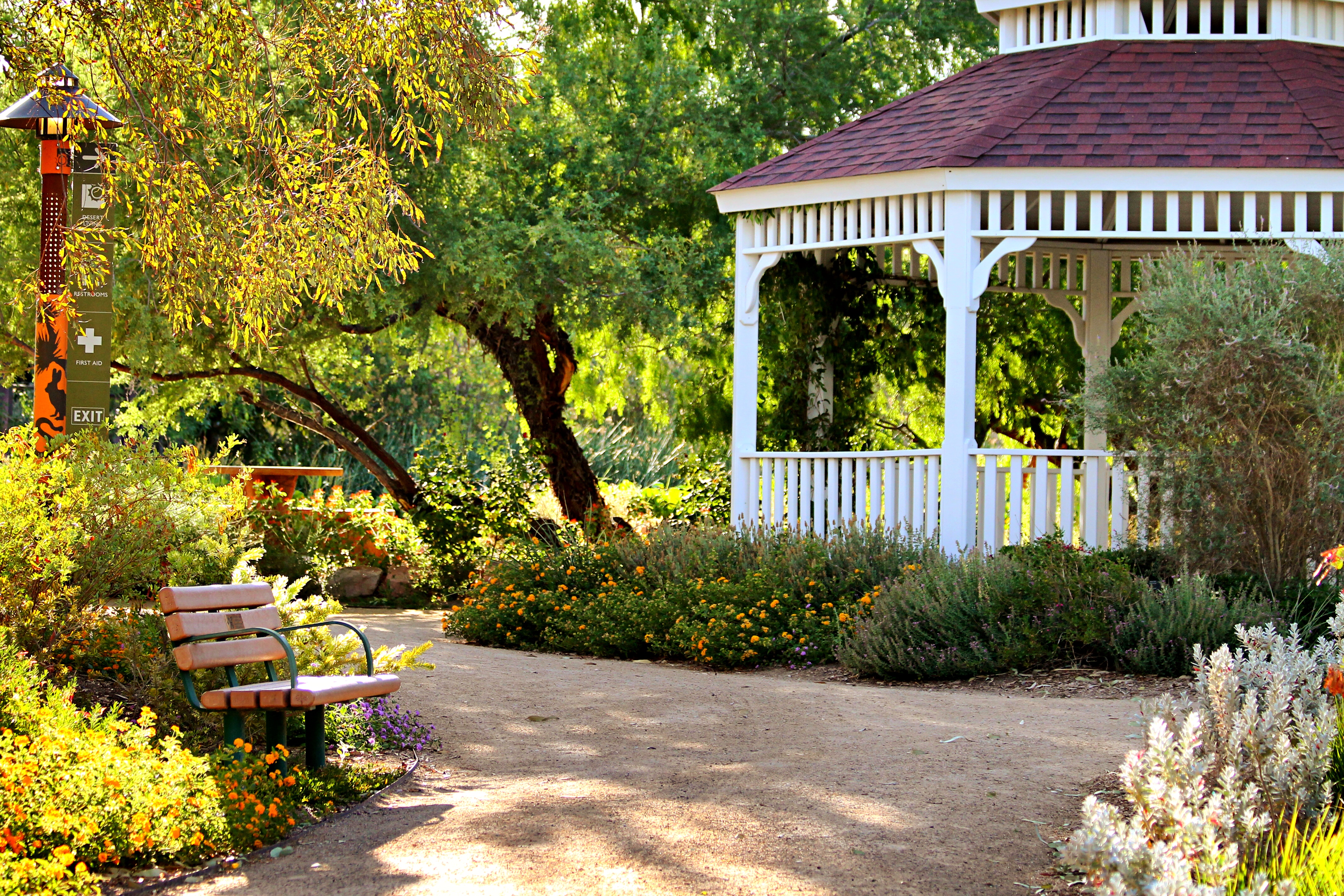 find-sin-citys-secret-oasis