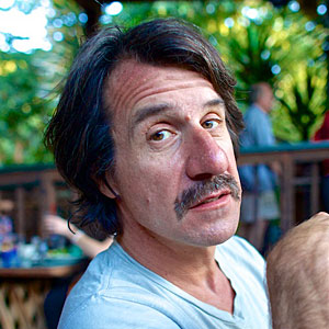 Ask the Expert: Miguel Nelson on Vertical Gardens