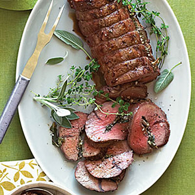 Fire Up the Holiday Grill: 2 Splurge-Worthy Beef Tenderloins