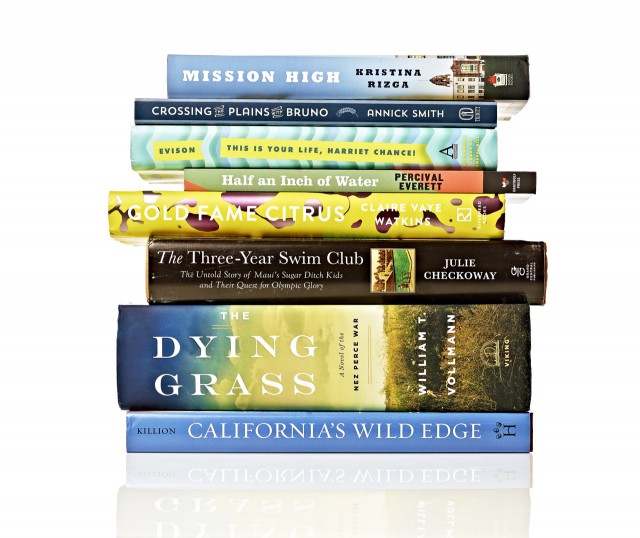 8 Incredible Books to Give as Gifts