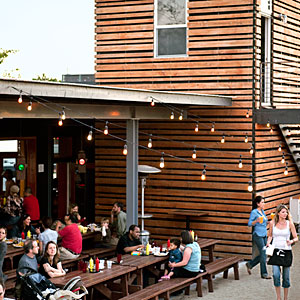 Station Tavern & Burgers