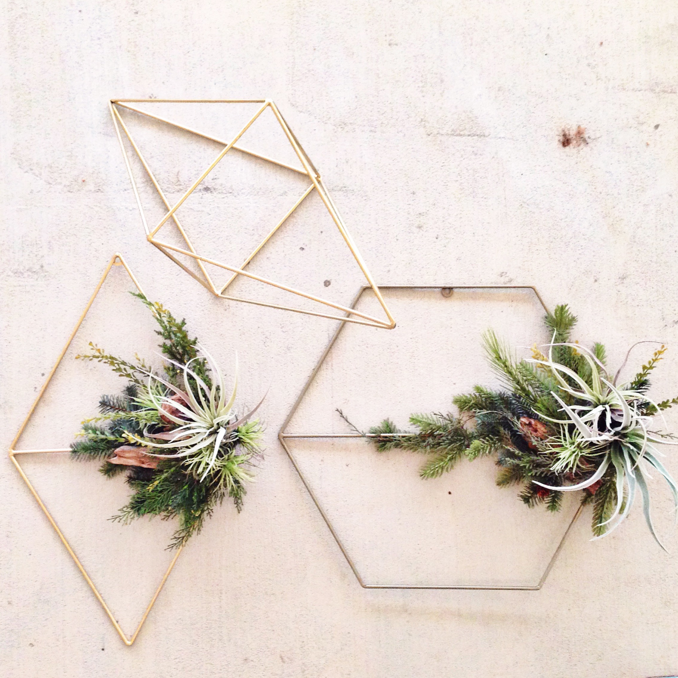 Trend we’re loving: Geometric for the holidays