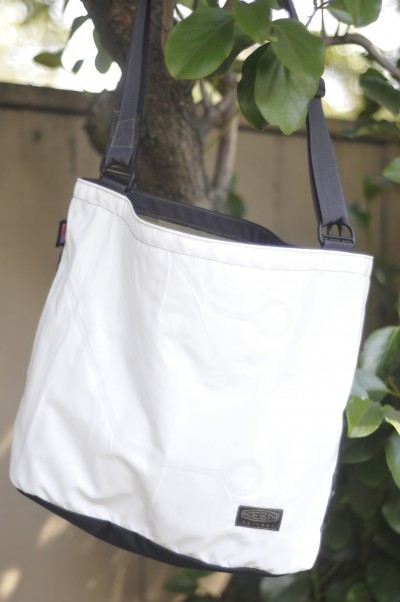 Upcycle Fever: The Airbag Tote