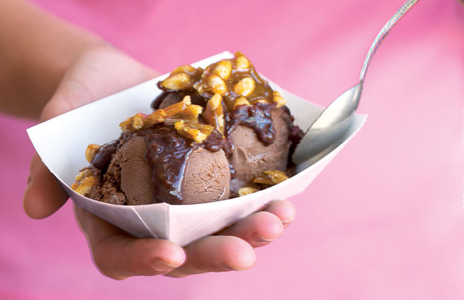 The best 4th of July idea: ice cream sundae social