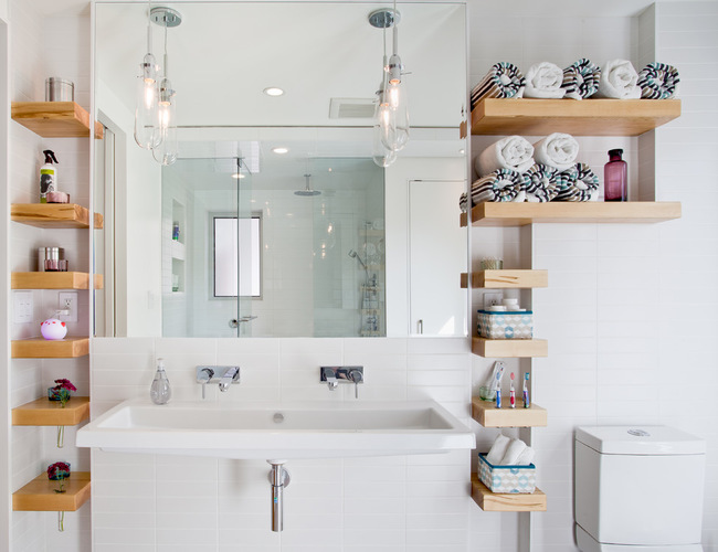 How to get a spotless, organized bathroom in 7 days