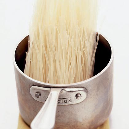 Cooked Rice Noodles (Bun)