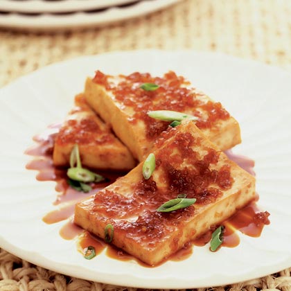 Braised Tofu in Caramel Sauce (Tau Hu Kho)