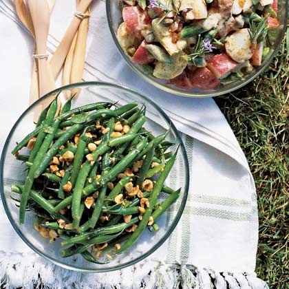 Green Bean, Hazelnut, and Mint Salad with Lemon Dressing