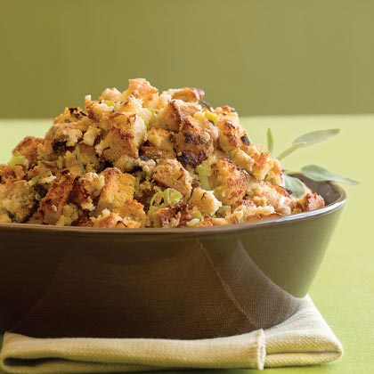 Cornbread and Gorgonzola Dressing