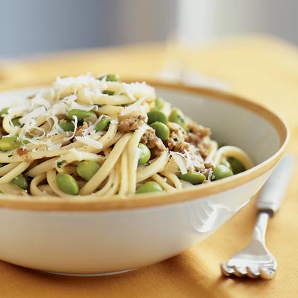 Linguine with Soybeans and Sausage