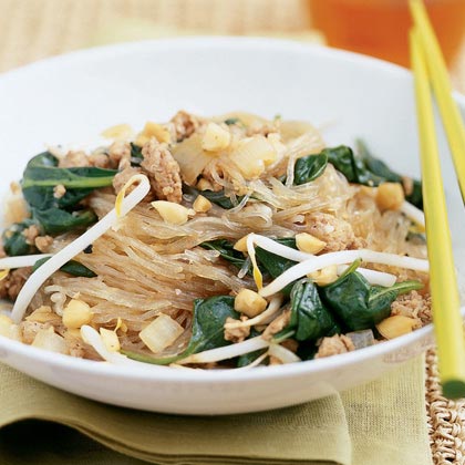Rice Noodles with Pork, Spinach, and Peanuts
