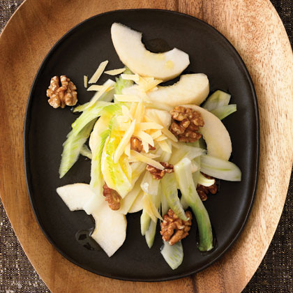 Asian Pear, Fennel, and Walnut Salad