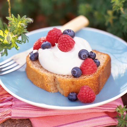 Spiced Cornmeal Pound Cake