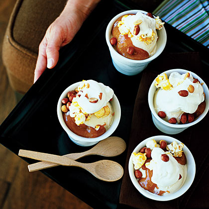 Cracker Jack Caramel Sundaes
