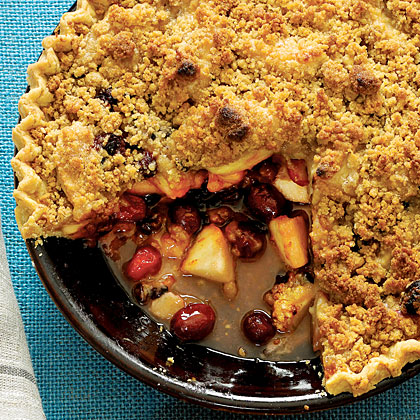 Apple-Cranberry-Currant Pie with French Topping