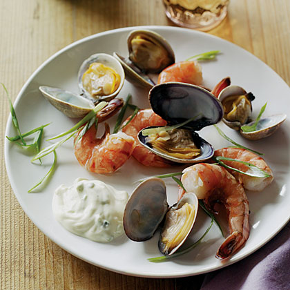 su-Cedar-Steamed Prawns and Clams with Onion Mayonnaise