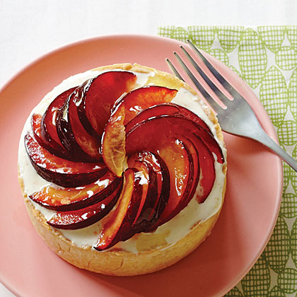 su-Summer Fruit Mini Ice Cream Pies