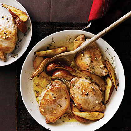 su-Gorgonzola-Stuffed Pork Chops with Pears