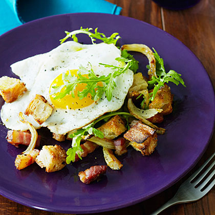 su-Roasted Fennel, Egg, and Pancetta Panzanella