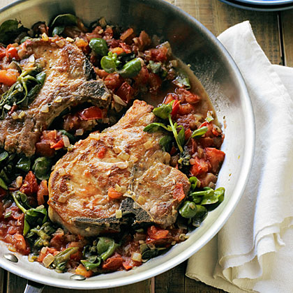su-Pork Chops with Golden Purslane and Fresh Tomato Sauce