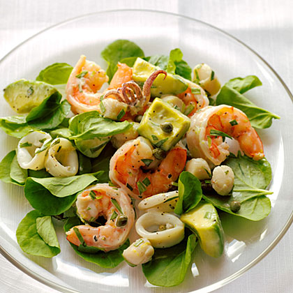 su-Seafood Salad with Creamy Tarragon Dressing