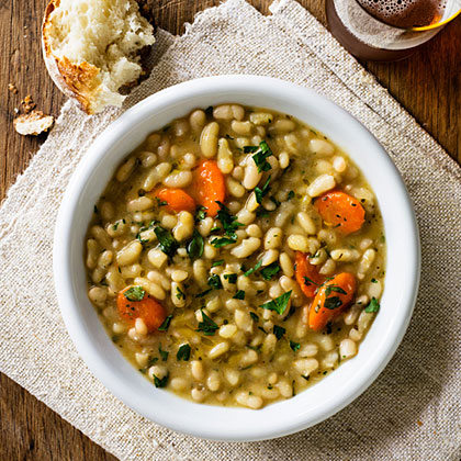 su-Flageolet Beans with Rosemary and Thyme