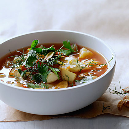 su-Cabbage and Fennel Soup with Toasted Garlic Chips