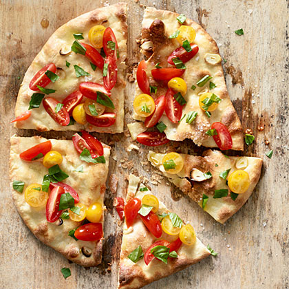 su-Fresh Tomato Basil Pizza