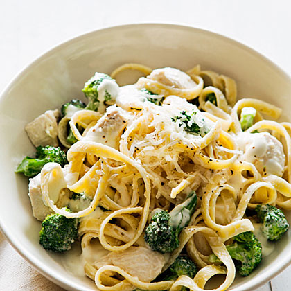 su-Chicken and Broccoli Alfredo