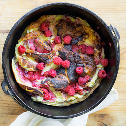 su-Campfire Raspberry Double Dutch Baby su-Campfire Raspberry Double Dutch Baby