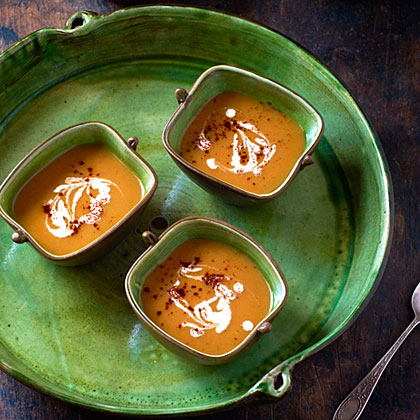 su-Winter Squash Soup with Red Chile and Mint