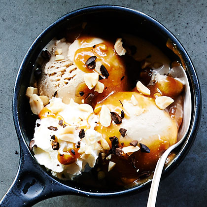 su-Coffee Sundaes with Salted Peanut Butter Caramel