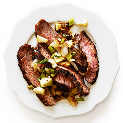 su-Coffee and Ancho Chile Skirt Steak with Green Chile-Apple Relish