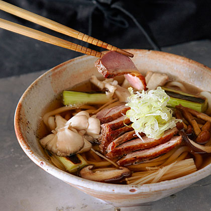 su-Roast Duck and Mushroom Udon (Kamo Kinoko Udon)