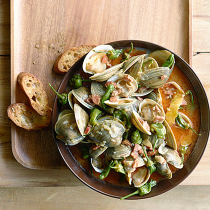 su-Steamed Clams with Chorizo and Padrón Peppers