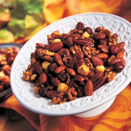 Spicy Roasted Nuts and Raisins Healthy Food